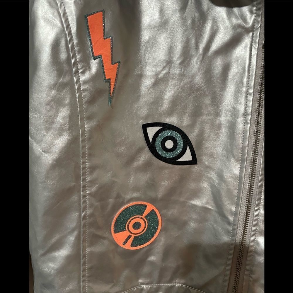JoJo’s closet jacket  - Picture 2 of 5